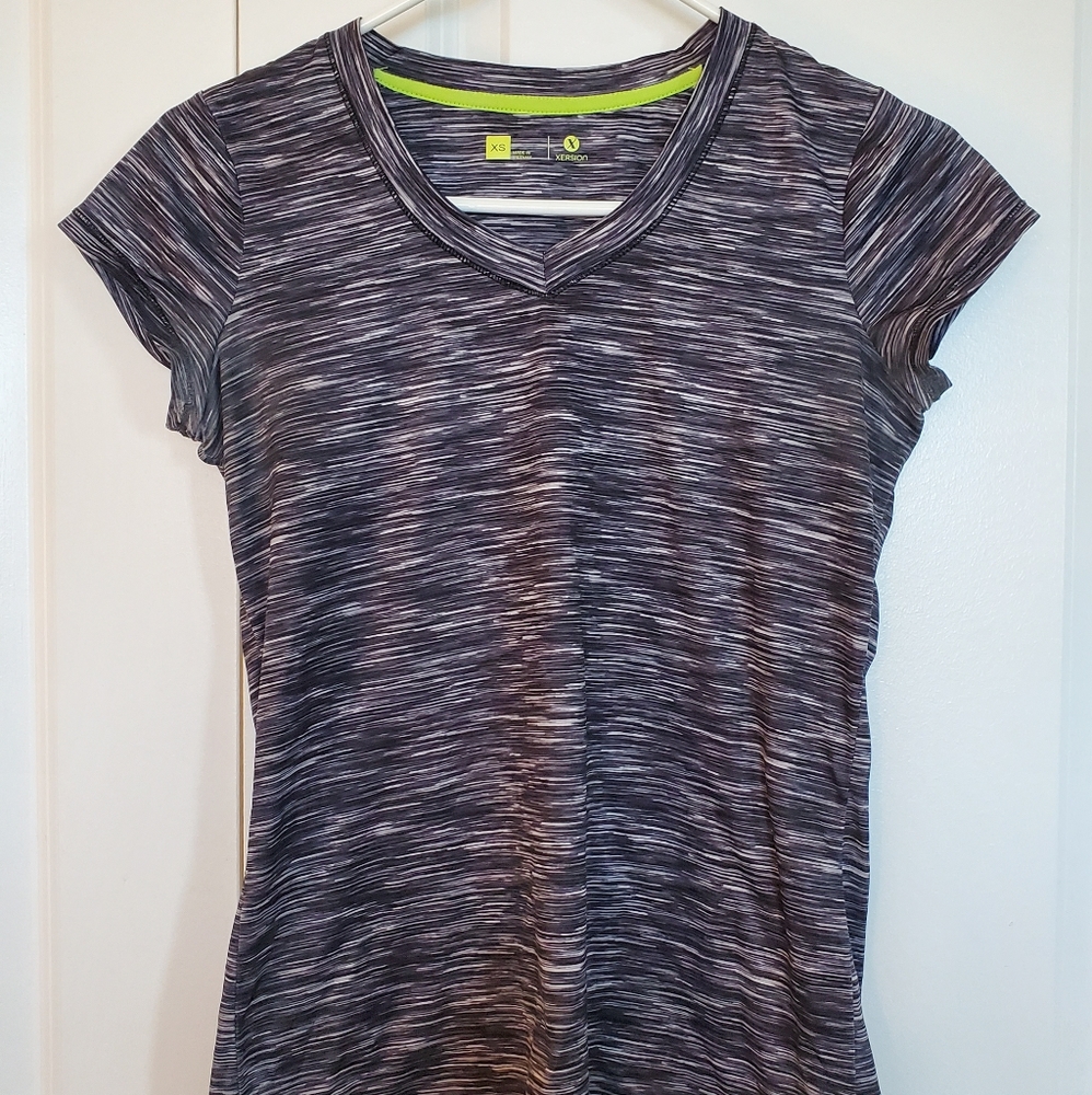 Xersion workout top